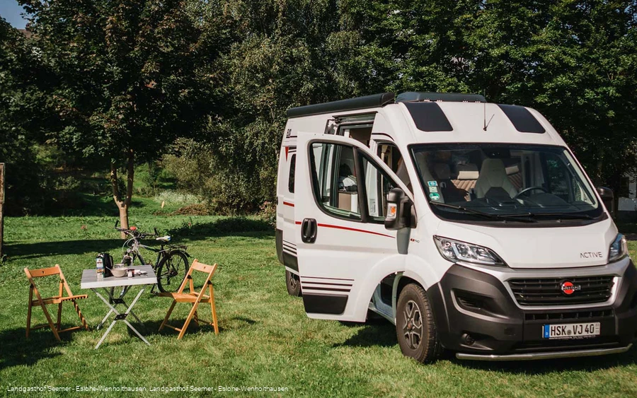 Semers Campingplatz im Grünen