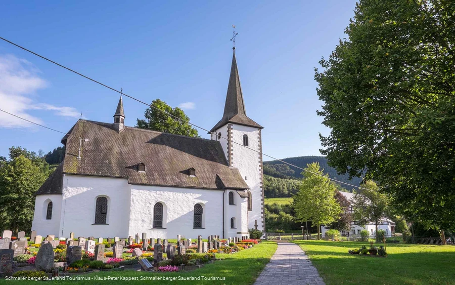 St. Vincentius Pfarrkirche Lenne