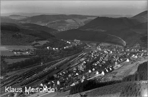 Die ausgedehnten Gleisanlagen des Bahnhofes Altenhunden Ende der 1950er-Jahre