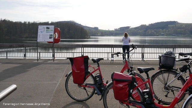 Fahrräder Hennedamm